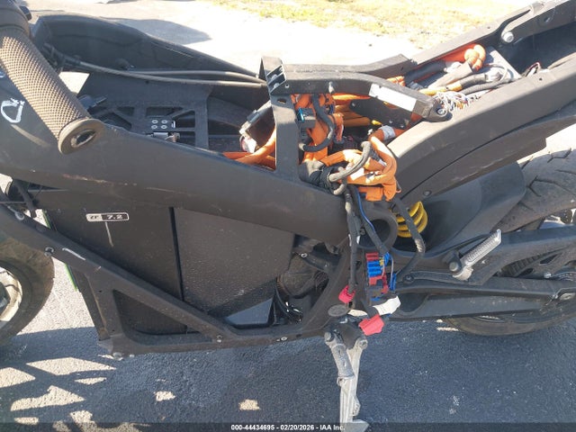 538SMMZ44NCA20102 Zero Motorcycles Inc S