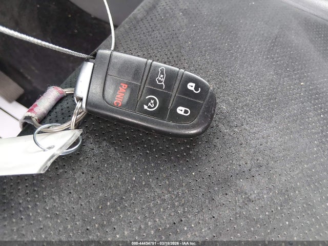 44434751 :رقم المزاد ، 1C4RJEAG1MC798428 vin ، 2021 Jeep Grand Cherokee Laredo X 4x2 مزاد بيع