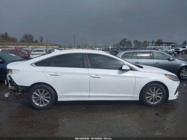 Продажа на аукционе авто 2019 Hyundai Sonata Se, vin: 5NPE24AF3KH792225, номер лота: 44434768