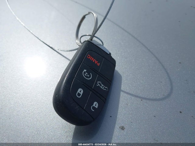 2015 CHRYSLER 200 1C3CCCCB6FN500442 Photo 10