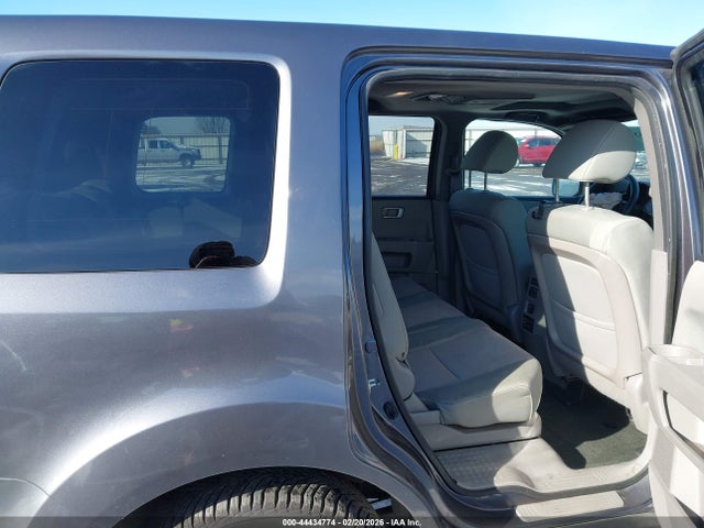Honda PILOT SE 2015 5FNYF4H33FB067385 Image 8