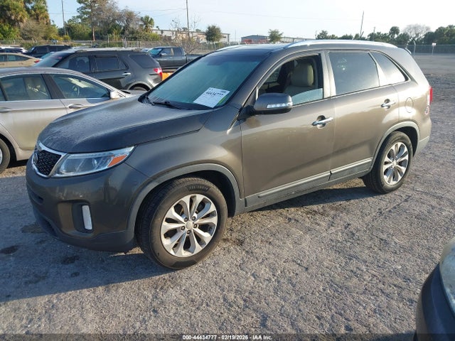 2015 KIA SORENTO 5XYKU4A70FG600357 Photo 1