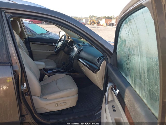 2015 KIA SORENTO 5XYKU4A70FG600357 Photo 4