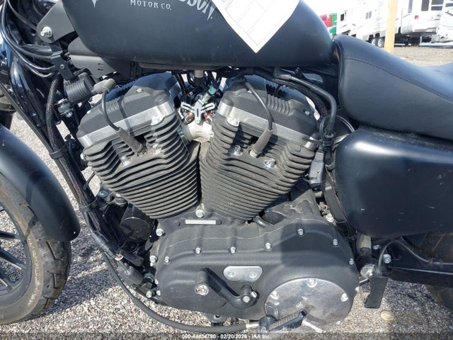 1HD4LE214EC437192 Harley-Davidson Xl883 Iron 883