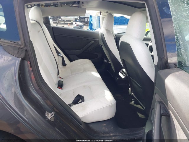 Продаж на аукціоні авто 2021 Tesla Model 3 Standard Range Plus Rear-wheel Drive, vin: 5YJ3E1EA5MF088542, номер лоту: 44434821