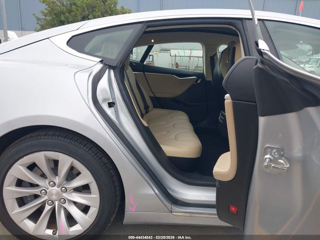 5YJSA1E24HF188508 Tesla Model S 100d/60d/75d/90d/p100d