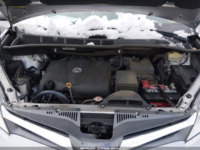 Toyota Sienna Xle 8 Passenger 2018 5TDYZ3DC4JS940590 Image 10