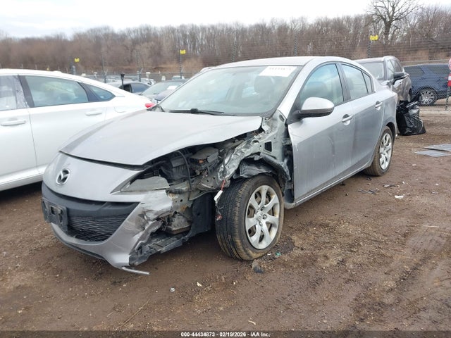 2011 Mazda Mazda3 I Sport მანქანა იყიდება აუქციონზე, vin: JM1BL1UG6B1394873, აუქციონის ნომერი: 44434873
