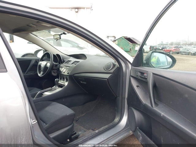 2011 Mazda Mazda3 I Sport მანქანა იყიდება აუქციონზე, vin: JM1BL1UG6B1394873, აუქციონის ნომერი: 44434873