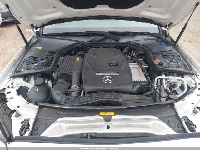44434898 :رقم المزاد ، 55SWF4KB6GU098668 vin ، 2016 Mercedes-benz C 300 4matic مزاد بيع