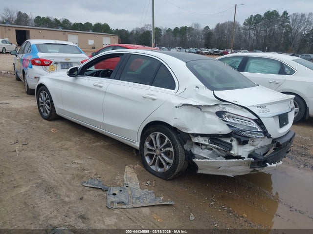 44434898 :رقم المزاد ، 55SWF4KB6GU098668 vin ، 2016 Mercedes-benz C 300 4matic مزاد بيع