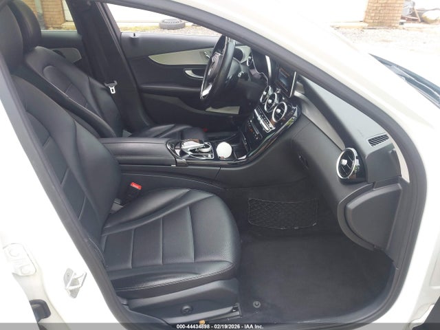 44434898 :رقم المزاد ، 55SWF4KB6GU098668 vin ، 2016 Mercedes-benz C 300 4matic مزاد بيع