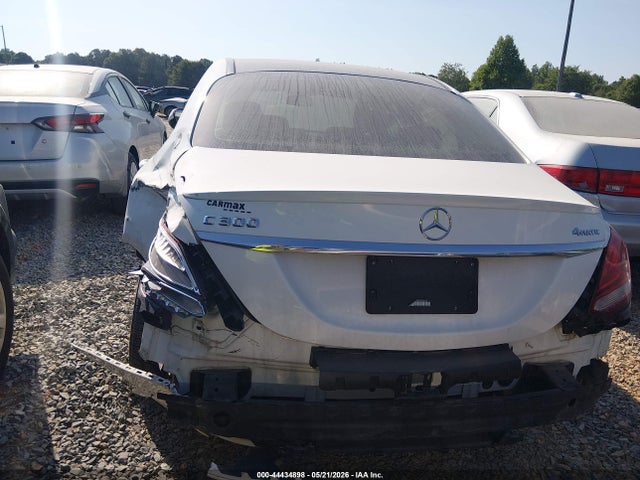 44434898 :رقم المزاد ، 55SWF4KB6GU098668 vin ، 2016 Mercedes-benz C 300 4matic مزاد بيع
