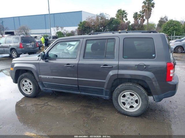 1C4NJRBB6HD113641 Jeep Patriot Sport 4x4