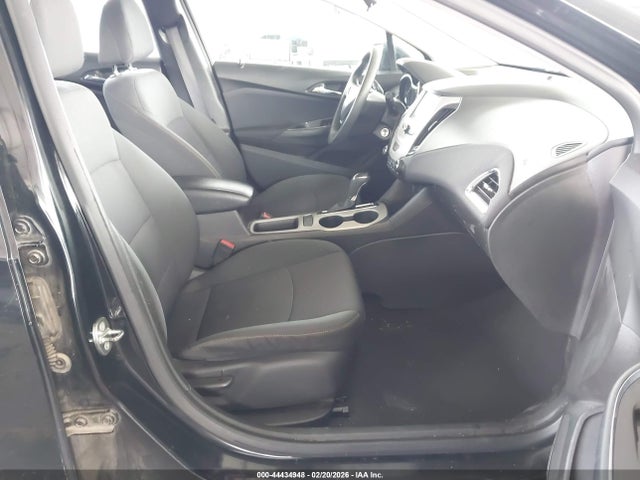 1G1BC5SM8J7131921 Chevrolet Cruze Ls Auto