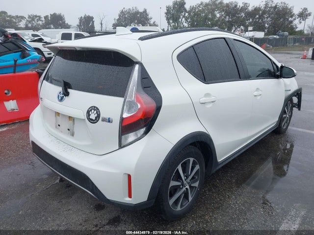 JTDKDTB38J1603473 Toyota Prius C Two
