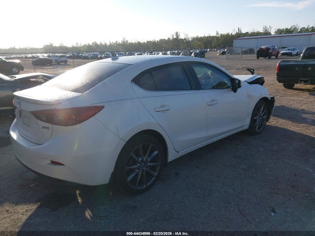 Продаж на аукціоні авто 2018 Mazda Mazda3 Grand Touring, vin: 3MZBN1W3XJM258071, номер лоту: 44434996