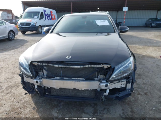 55SWF4KB6JU276134 Mercedes-Benz C 300 4matic