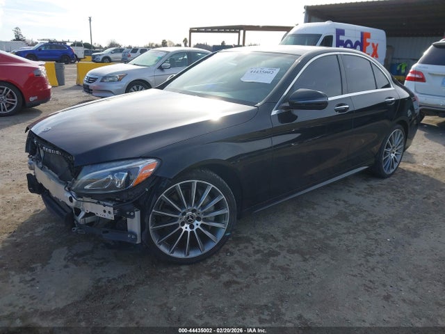 55SWF4KB6JU276134 Mercedes-Benz C 300 4matic