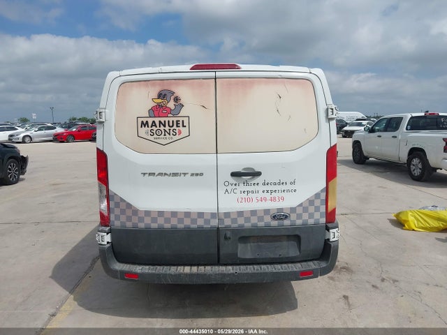 Ford Transit-250 2017 1FTYR1YM7HKB10825 Image 17