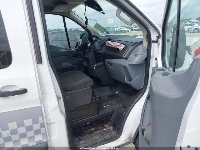 Ford Transit-250 2017 1FTYR1YM7HKB10825 Image 5