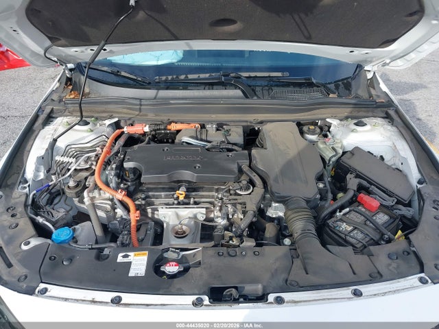 1HGCV3F26NA046735 Honda Accord Hybrid Sport