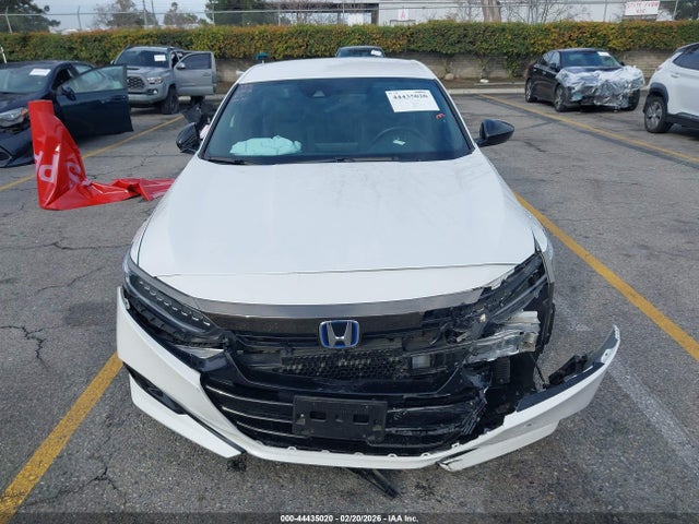 1HGCV3F26NA046735 Honda Accord Hybrid Sport