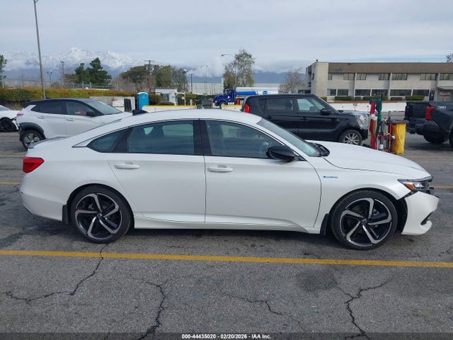 1HGCV3F26NA046735 Honda Accord Hybrid Sport
