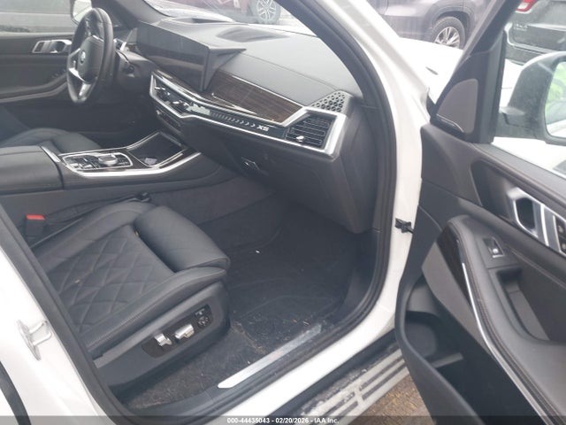 2025 BMW X5 PHEV 5UX43EU04S9X56475 Photo 4