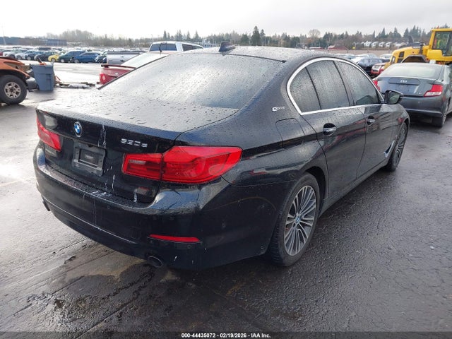 WBAJB1C5XJB083712 BMW 530e Xdrive Iperformance