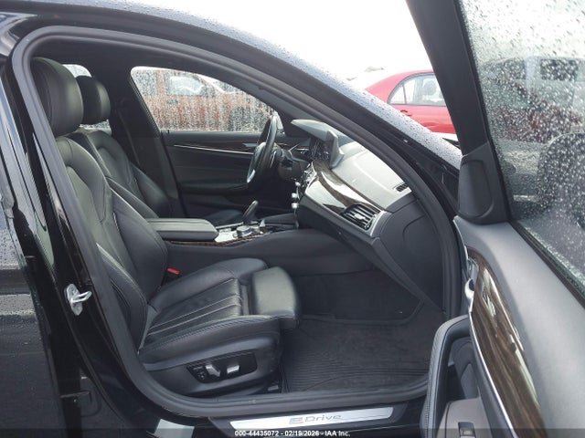 WBAJB1C5XJB083712 BMW 530e Xdrive Iperformance