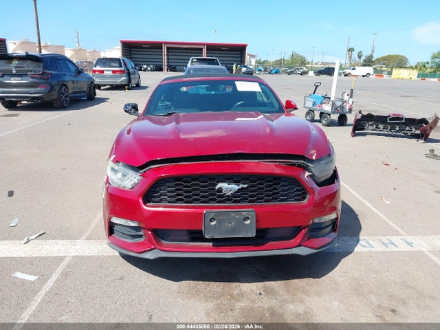1FATP8EM5G5246970 Ford Mustang V6