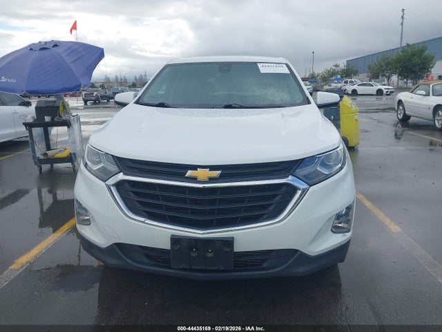 2GNAXUEVXM6113275 Chevrolet Equinox Awd Lt