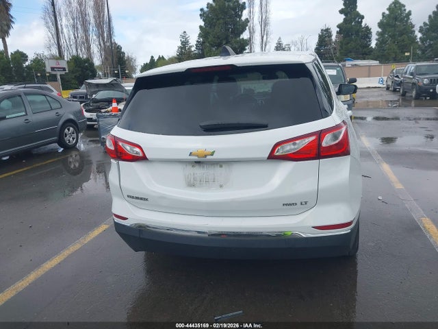 2GNAXUEVXM6113275 Chevrolet Equinox Awd Lt