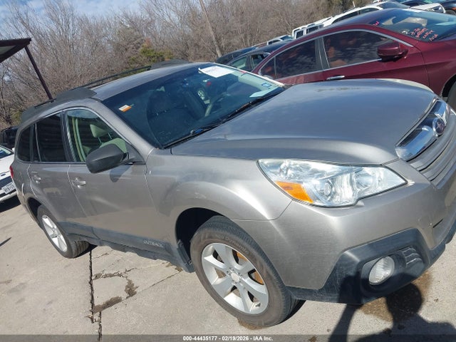 4S4BRBCC9E3326087 Subaru Outback 2.5i Premium