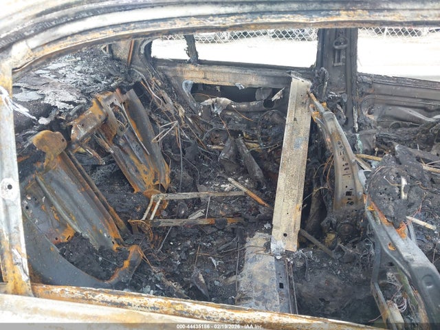 44435186 :رقم المزاد ، WDDHF5KB4EA926681 vin ، 2014 Mercedes-benz E 350 مزاد بيع