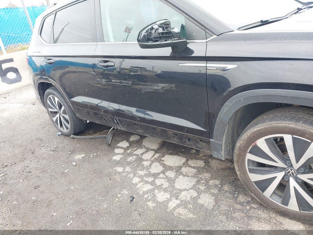Продаж на аукціоні авто 2023 Volkswagen Taos 1.5t Se, vin: 3VVEX7B2XPM336336, номер лоту: 44435189