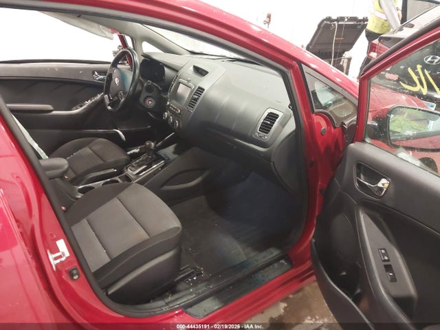 Продажа на аукционе авто 2018 Kia Forte S, vin: 3KPFL4A76JE219624, номер лота: 44435191