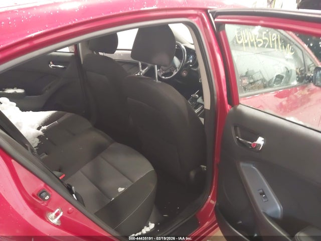 Продажа на аукционе авто 2018 Kia Forte S, vin: 3KPFL4A76JE219624, номер лота: 44435191