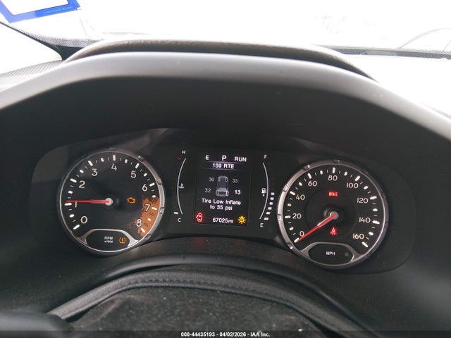44435193 :رقم المزاد ، ZACCJABB6HPF46371 vin ، 2017 Jeep Renegade Latitude Fwd مزاد بيع