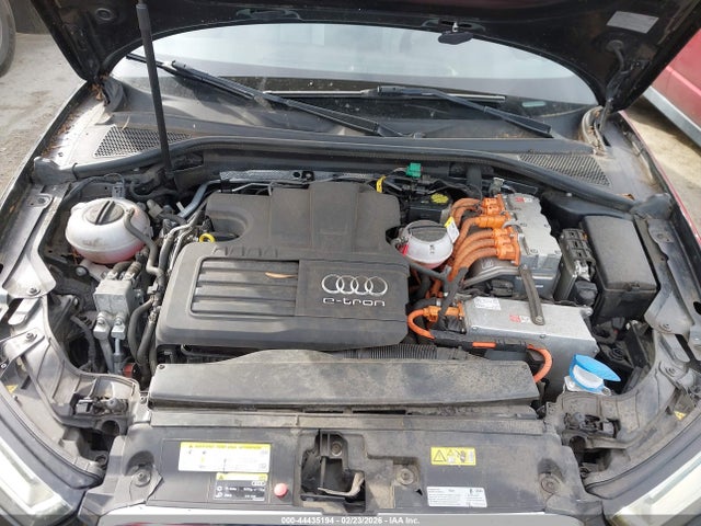 2016 AUDI A3 E-TRON WAUVPBFFXGA066243 Photo 9