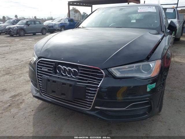 2016 AUDI A3 E-TRON WAUVPBFFXGA066243 Photo 5