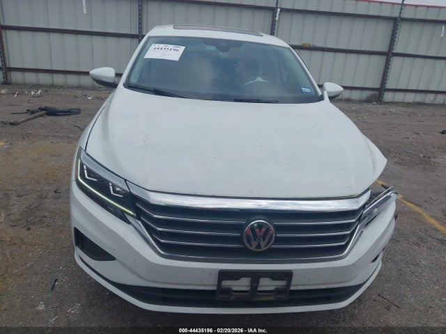 Aukcja sprzedaży 2021 Volkswagen Passat 2.0t Se, vin: 1VWSA7A34MC016629, numer aukcji: 44435196