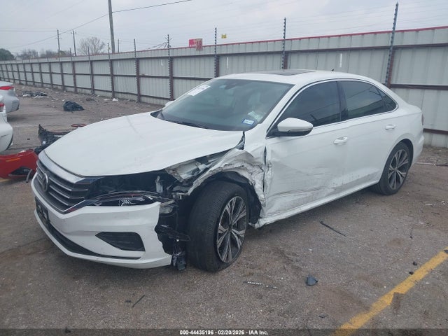 2021 VOLKSWAGEN PASSAT 1VWSA7A34MC016629 Photo 1