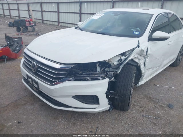 2021 VOLKSWAGEN PASSAT 1VWSA7A34MC016629 Photo 5