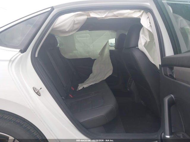 2021 VOLKSWAGEN PASSAT 1VWSA7A34MC016629 Photo 7