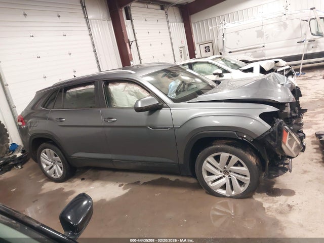 44435208 :رقم المزاد ، 1V21E2CA5LC224839 vin ، 2020 Volkswagen Atlas Cross Sport 3.6l V6 Se W/technology/3.6l V6 Se W/technology R-line مزاد بيع