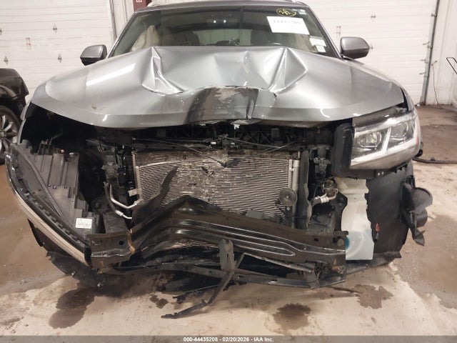 2020 VOLKSWAGEN ATLAS CROSS SPORT 1V21E2CA5LC224839 Photo 5