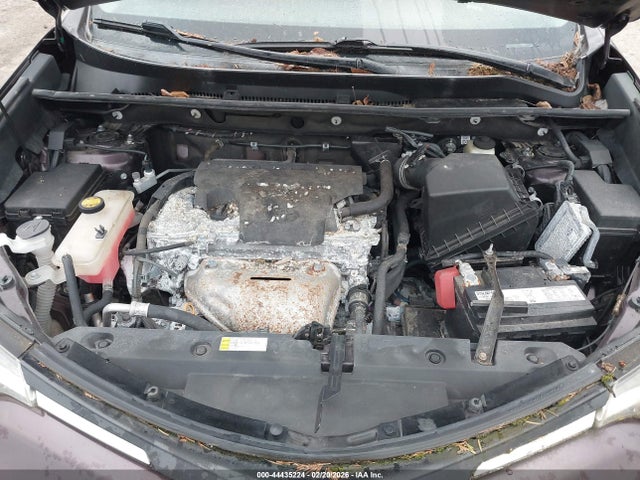 2T3WFREV1JW448486 Toyota Rav4 Adventure/xle