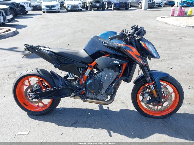 KTM 890 Duke R 2023 VBKTU940XPM848694 Image 12